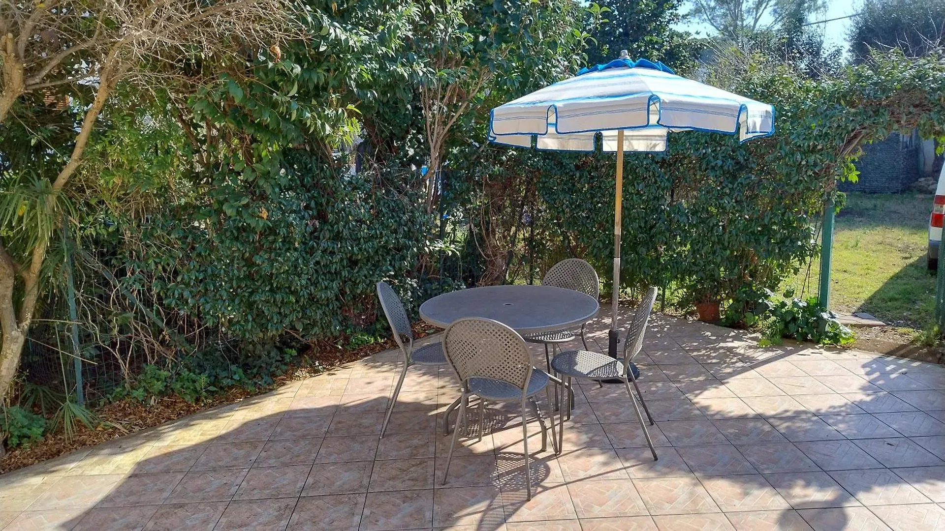 Peppe House Apartment Casal Palocco 0*,  Italy
